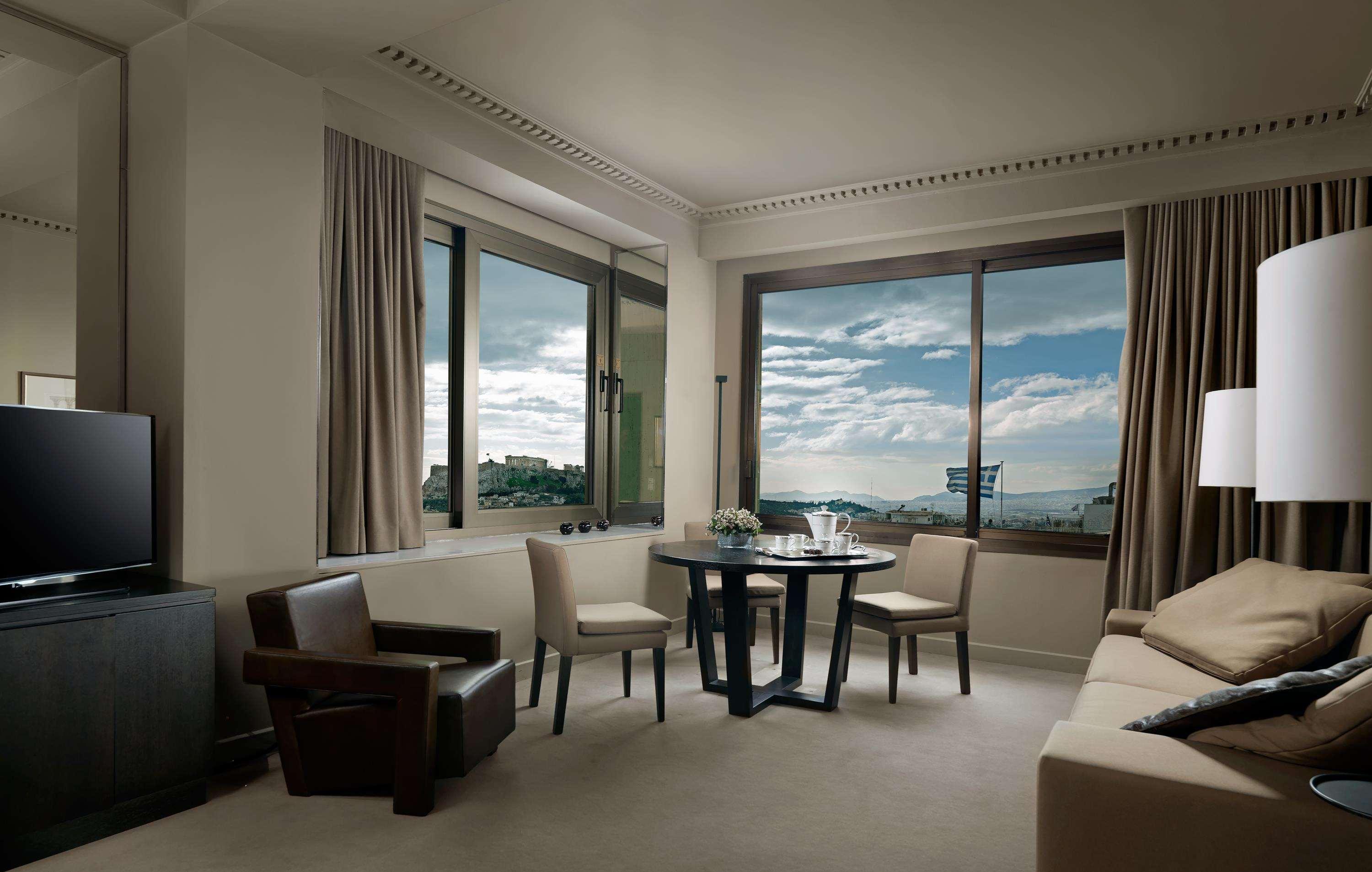 Njv 아테네 플라자 호텔 객실 사진 A suite at the Westin Palace, Madrid
