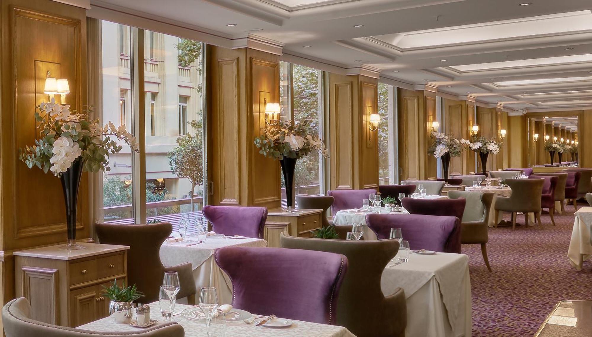 Njv 아테네 플라자 호텔 외부 사진 The restaurant